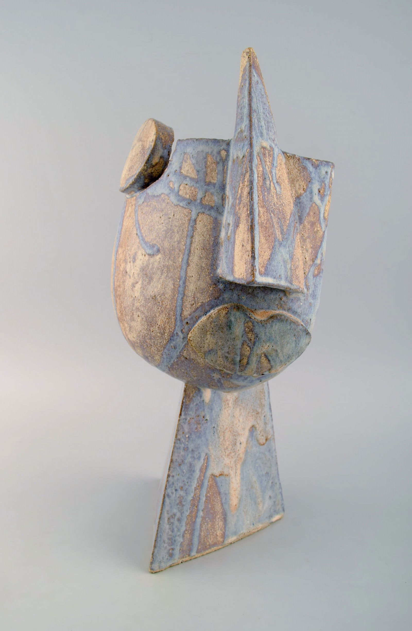 Christina Muff, Danish contemporary ceramicist (b. 1971). Large cubist unique sculpture in golden - 2