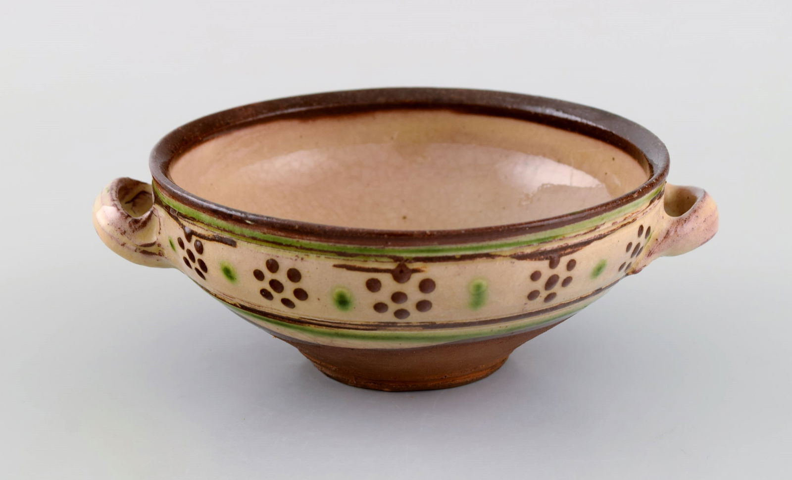 Gutte Eriksen (1918-2008), own workshop. Ear bowl with handles in glazed stoneware. Danish design, - 2