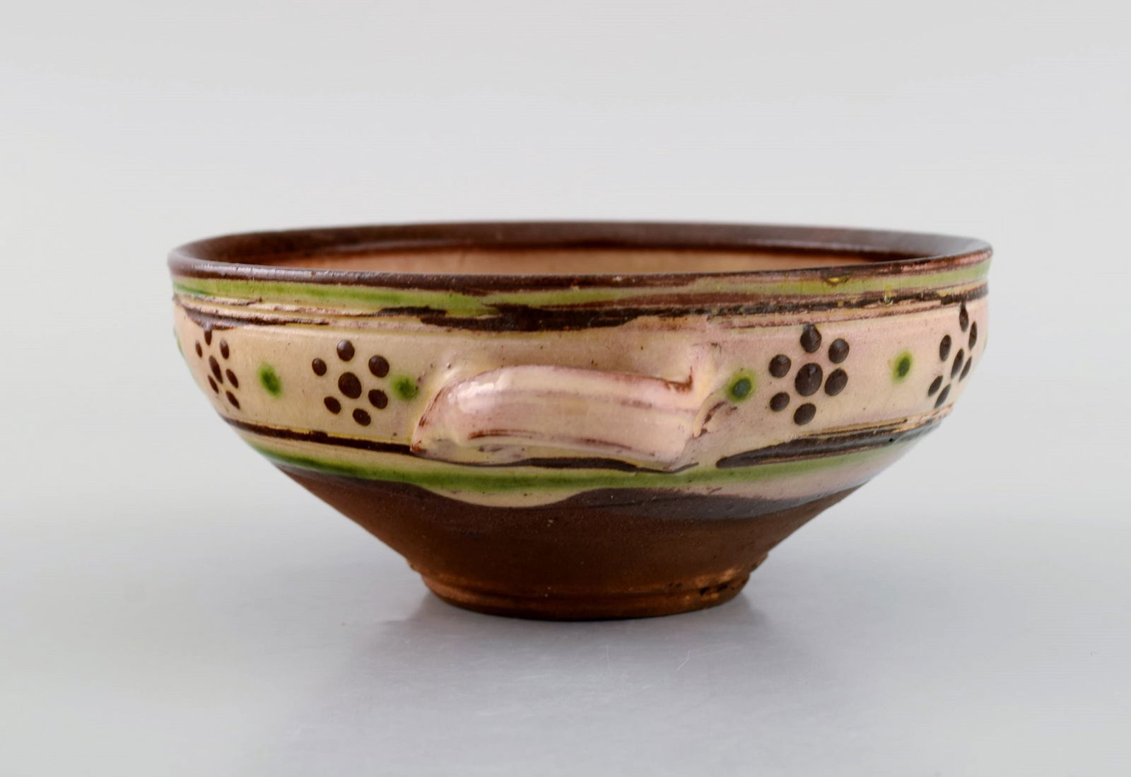 Gutte Eriksen (1918-2008), own workshop. Ear bowl with handles in glazed stoneware. Danish design, - 3