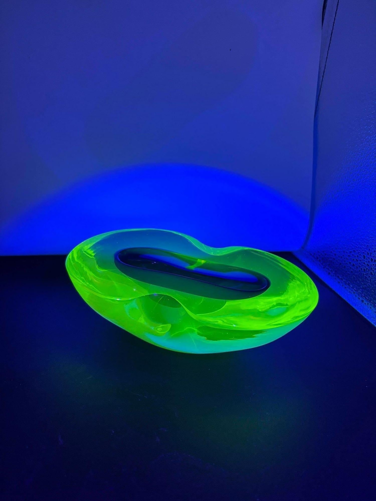 1970's Postmodern Biomorphic Sommerso Murano Glass Bowl or Ashtray - 3