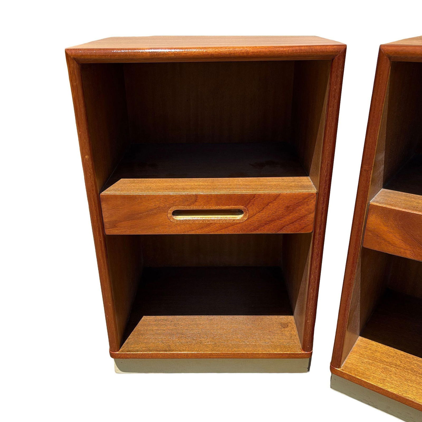 Pair of Teak and Mahogany Mid Century Nightstands by Edward Wormley for Dunbar - 5