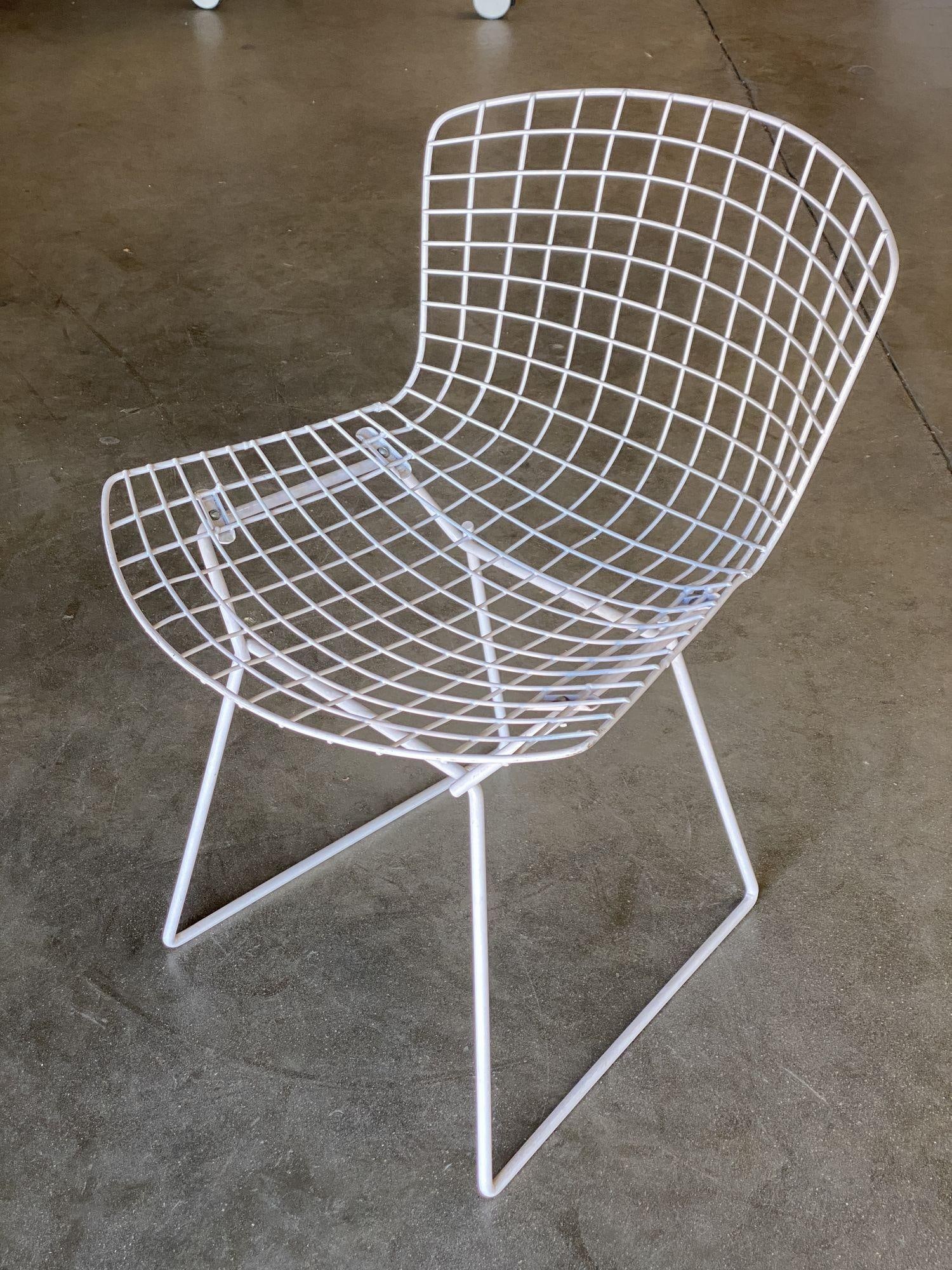 White Wire Side Chair by Harry Bertoia for Knoll, Pair Circa 1952 - 10