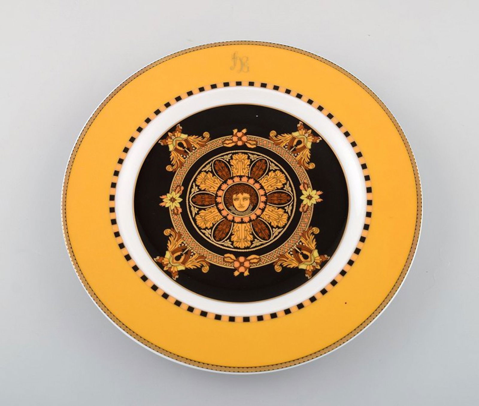 Gianni Versace for Rosenthal. Barocco porcelain plate with gold decoration. 20th century.: Title: Gianni Versace for Rosenthal. Barocco porcelain plate with gold decoration. 20th century. Description: Gianni Versace for Rosenthal. Barocco porcelain plate with gold decoration. 20th century.