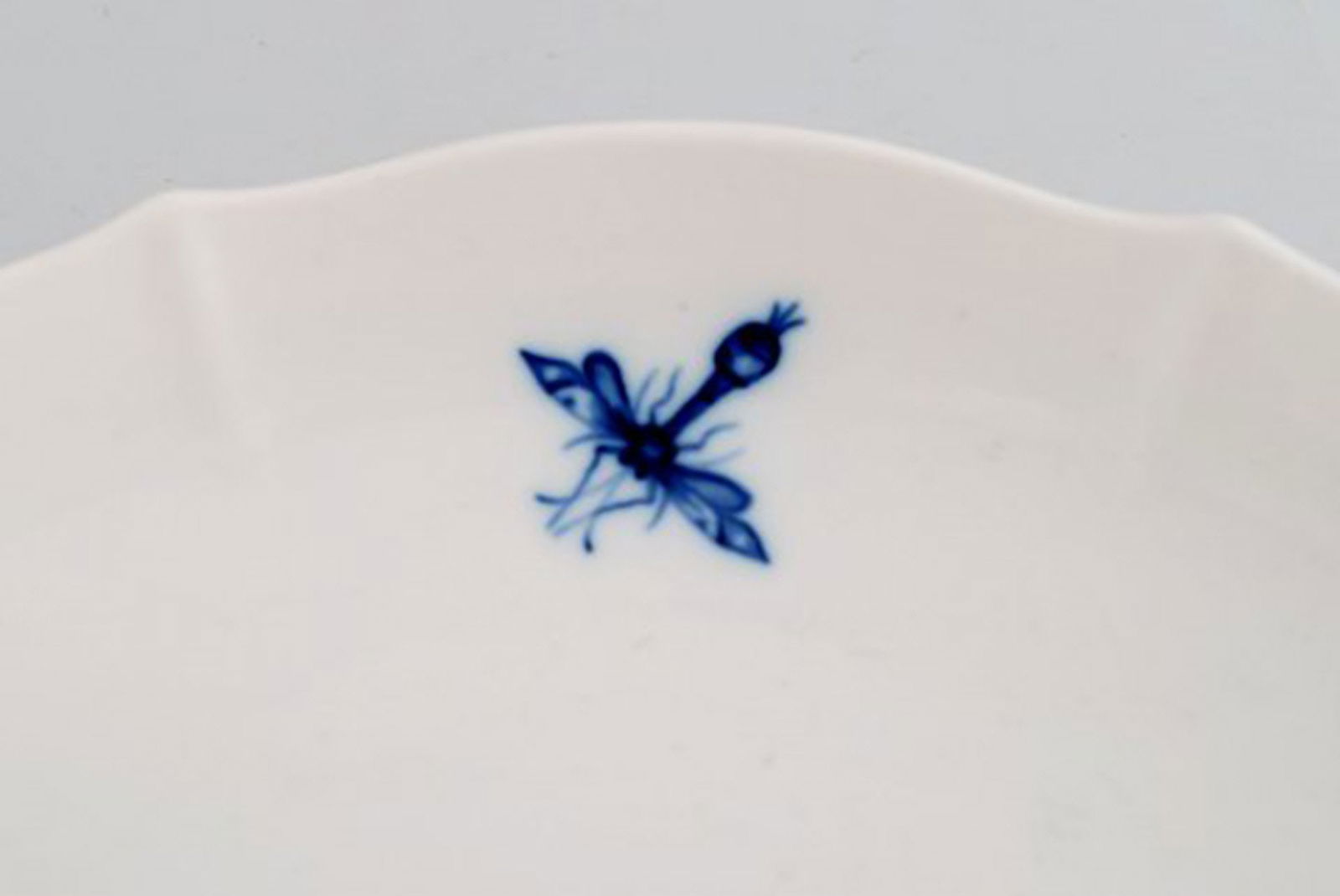 Meissen blue onion low porcelain bowl. Ca. 1920. - 4
