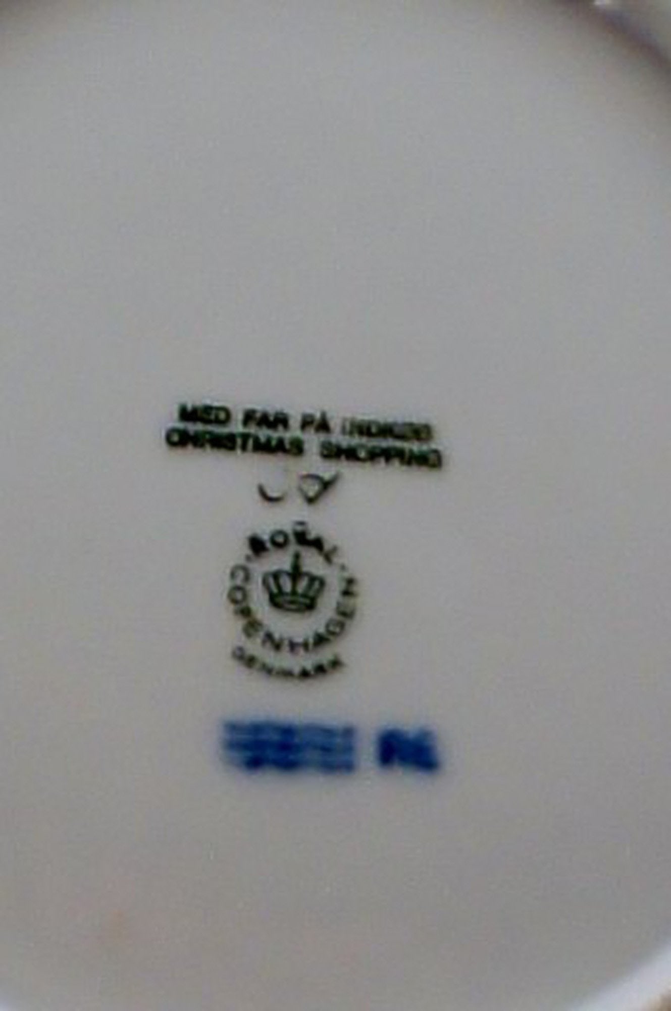 Royal Copenhagen Christmas and memorial plates. 5 pcs. in stock. - 3