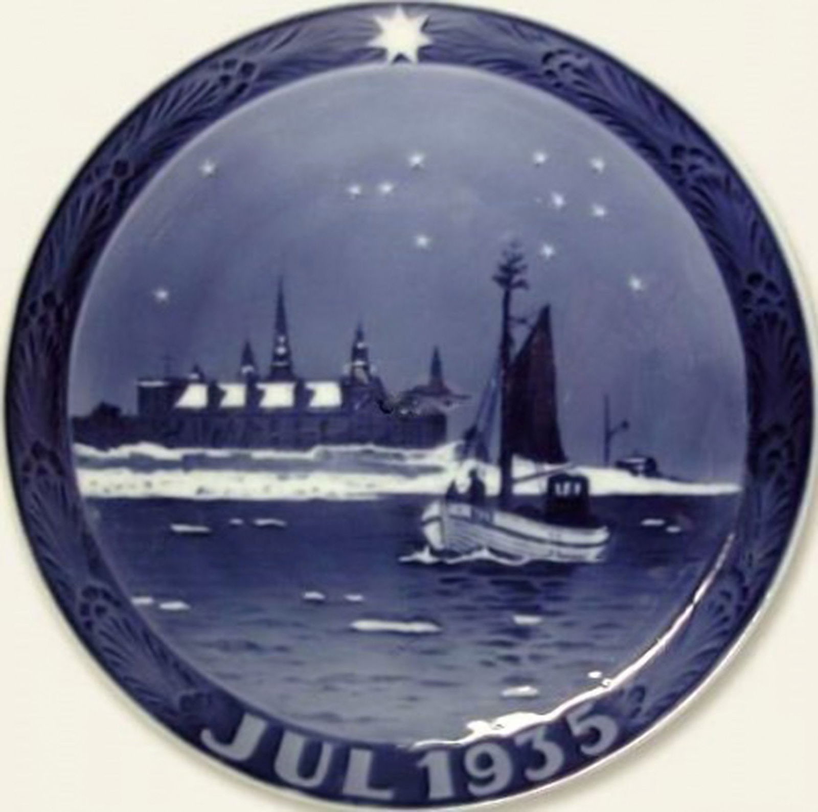 Royal Copenhagen Christmas plate 1935.