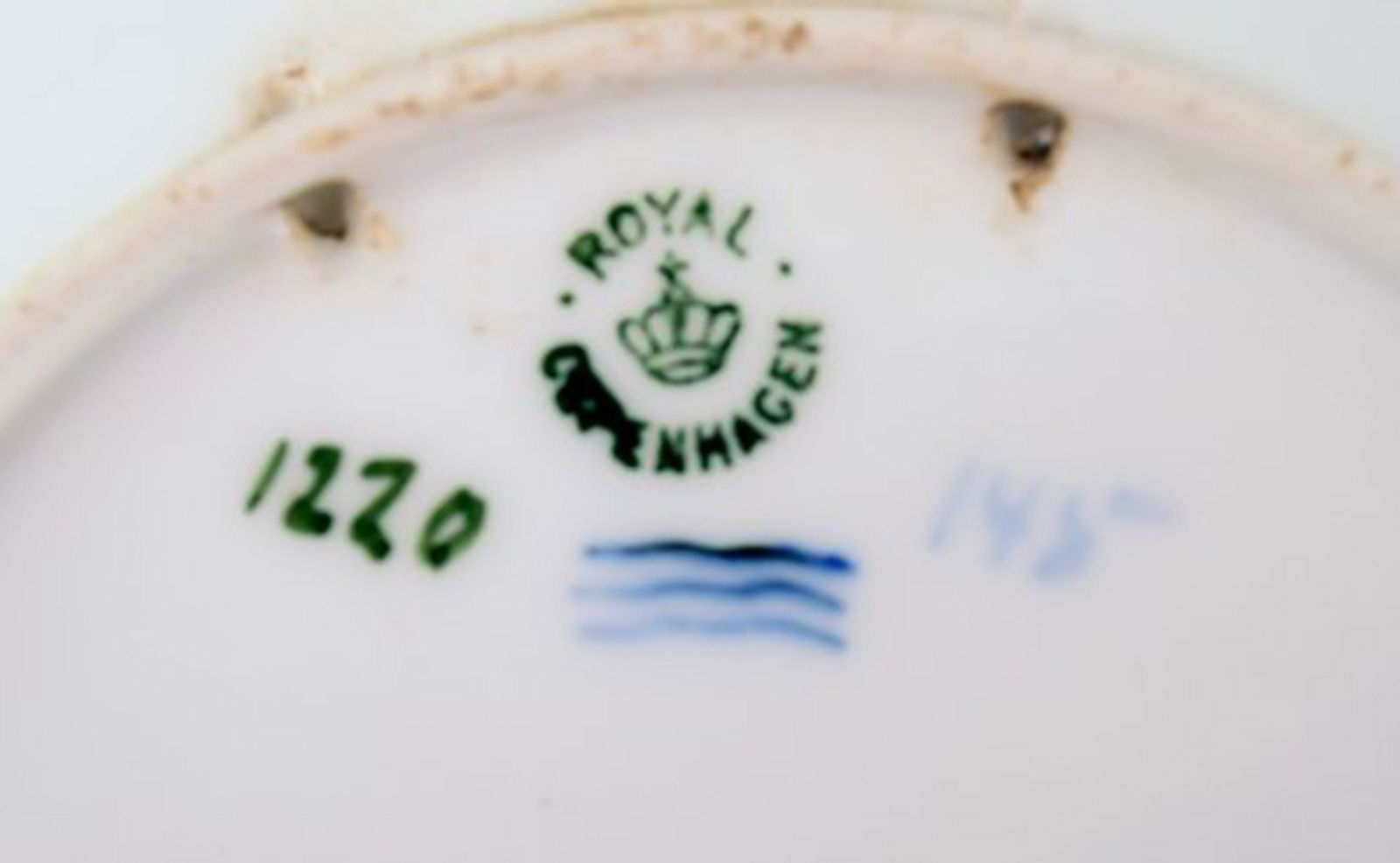 Rare Royal Copenhagen commemorative / jubilee plate. "Handelsrejsendeforeningen af 1886. 1911 På - 2