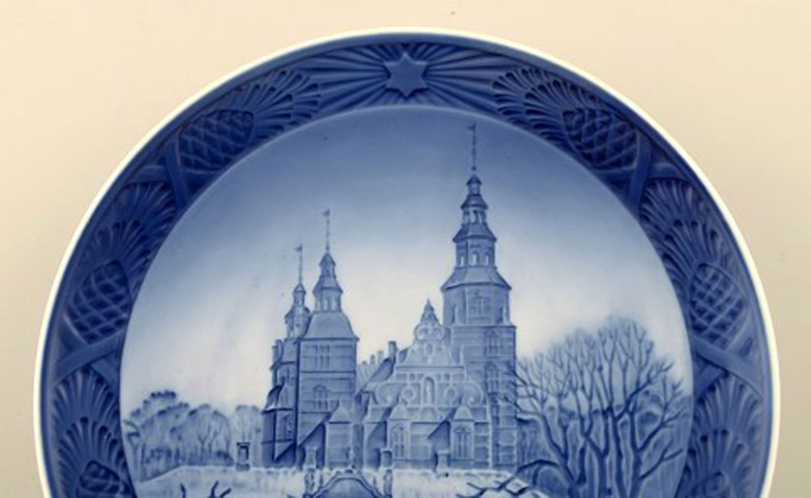 Royal Copenhagen, Christmas plate from 1956. - 2