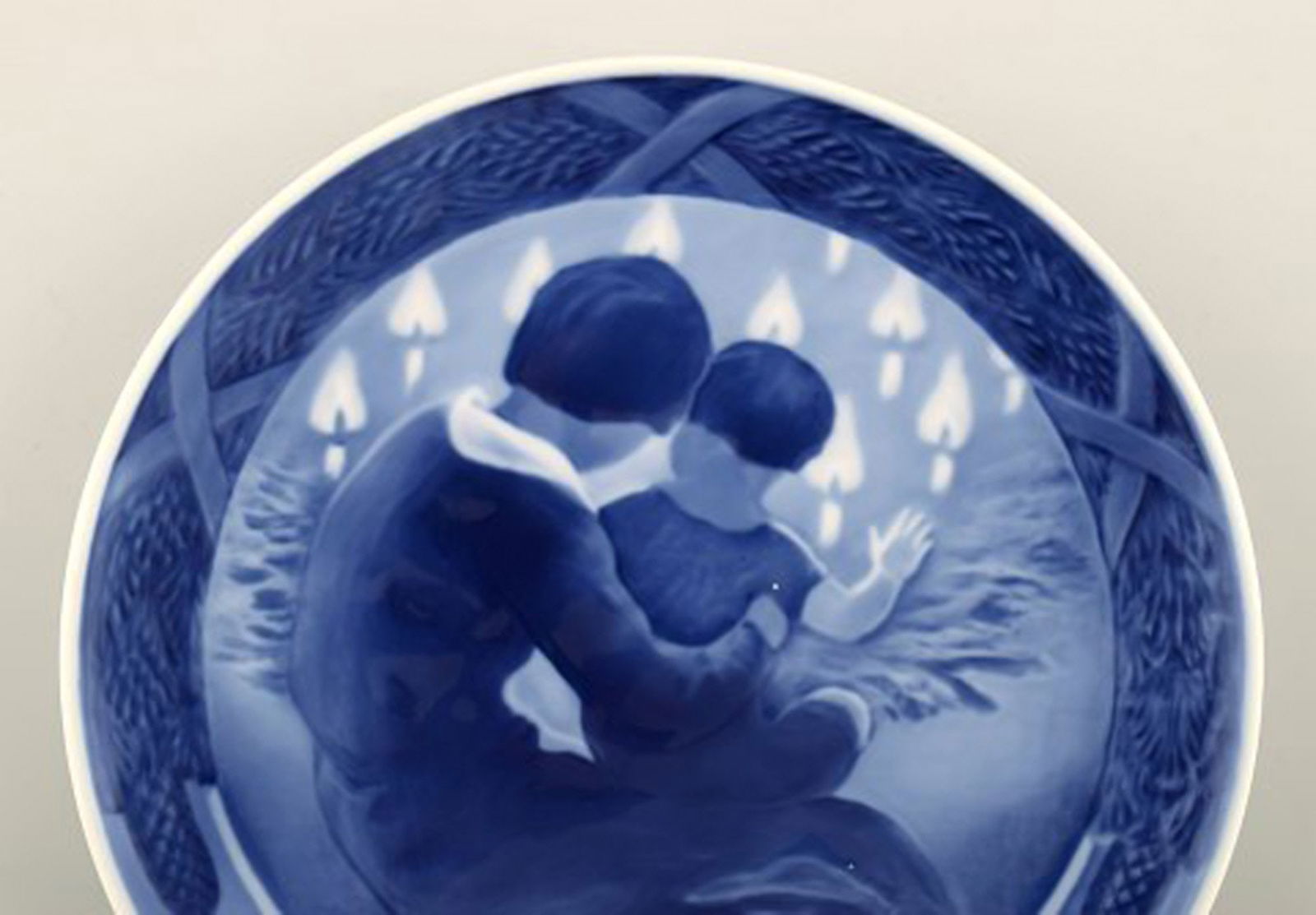 Royal Copenhagen, Christmas plate from 1931. - 2