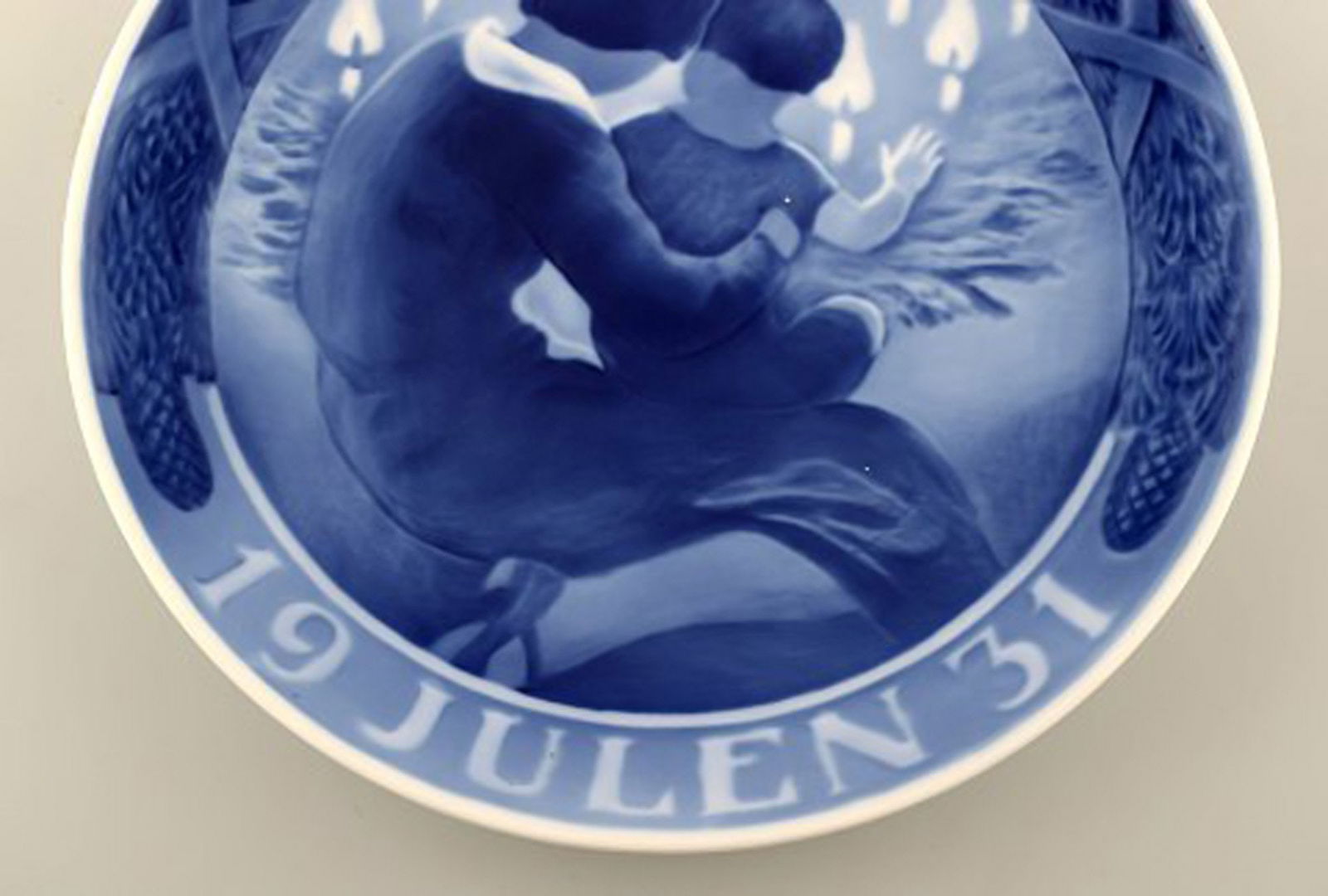 Royal Copenhagen, Christmas plate from 1931. - 3