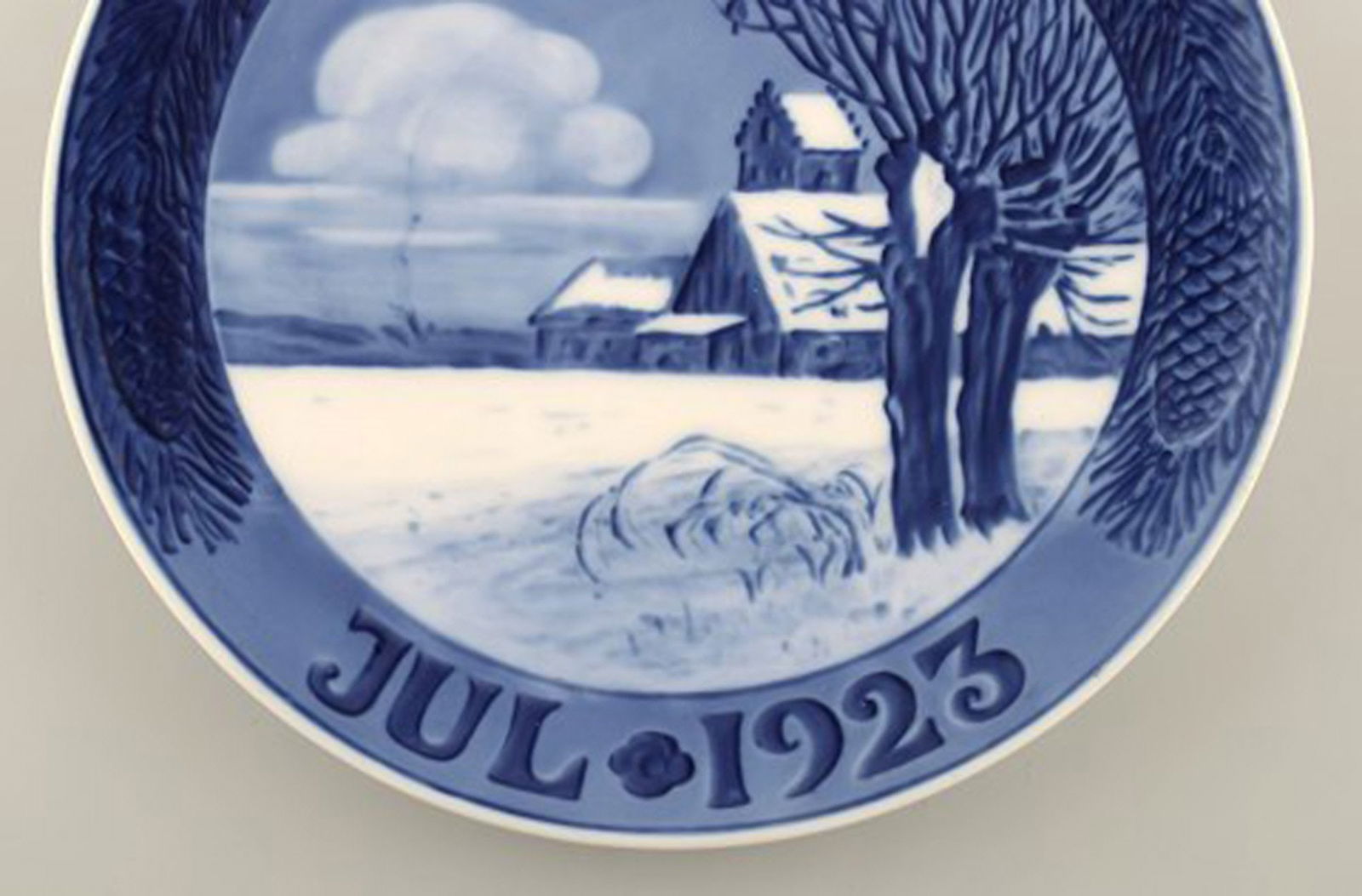 Royal Copenhagen, Christmas plate from 1923. - 3