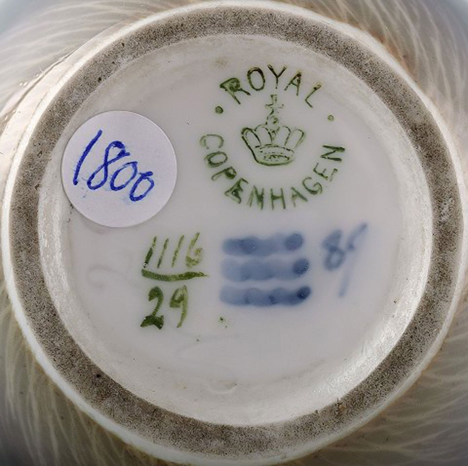 Royal Copenhagen Art Nouveau vase, decorated with flowers. - 3