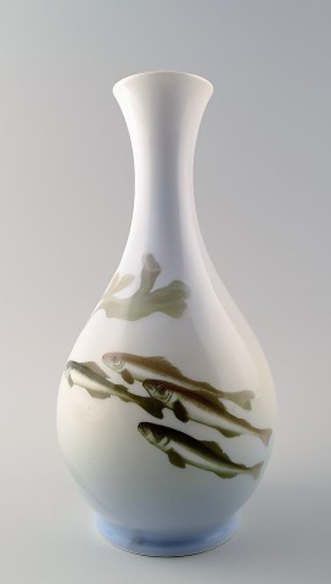 Royal Copenhagen Art Nouveau vase decorated with fish. - 2