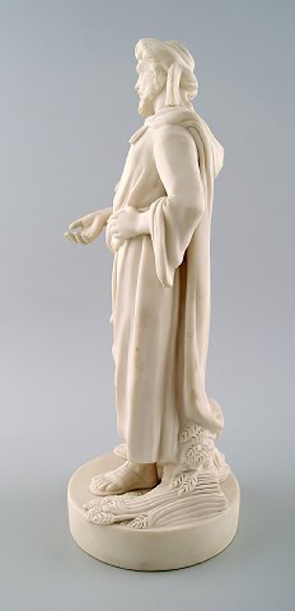 Figure of ottomans in biscuit. - 2