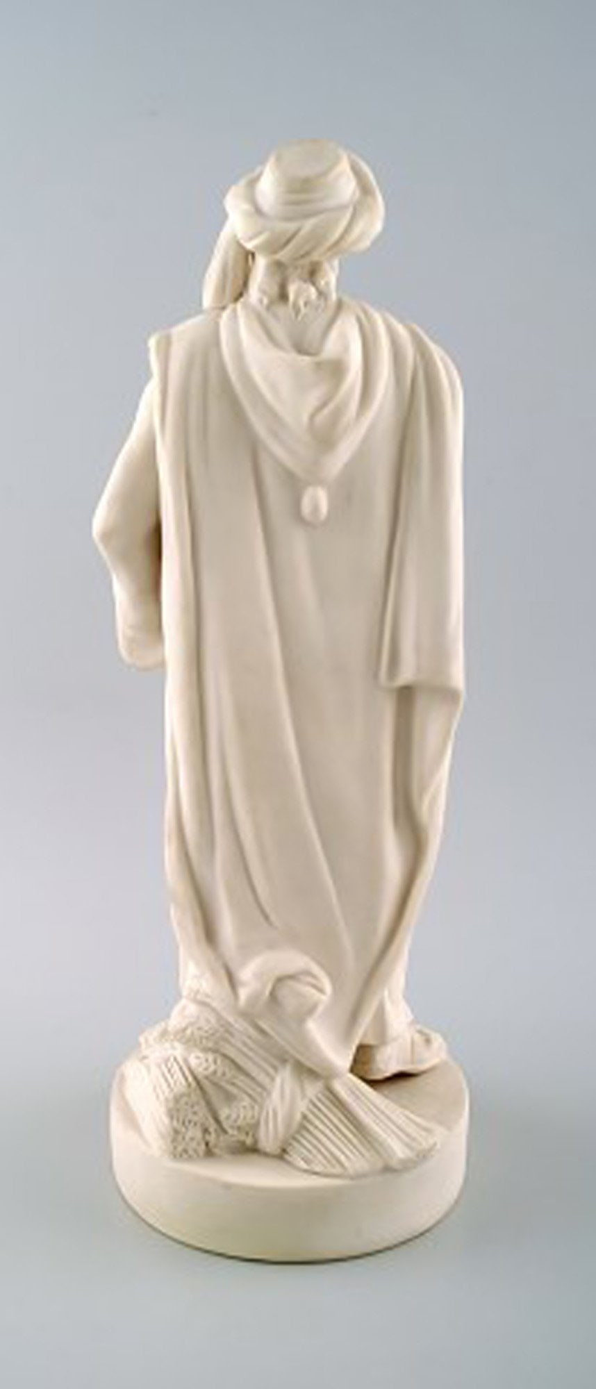 Figure of ottomans in biscuit. - 3