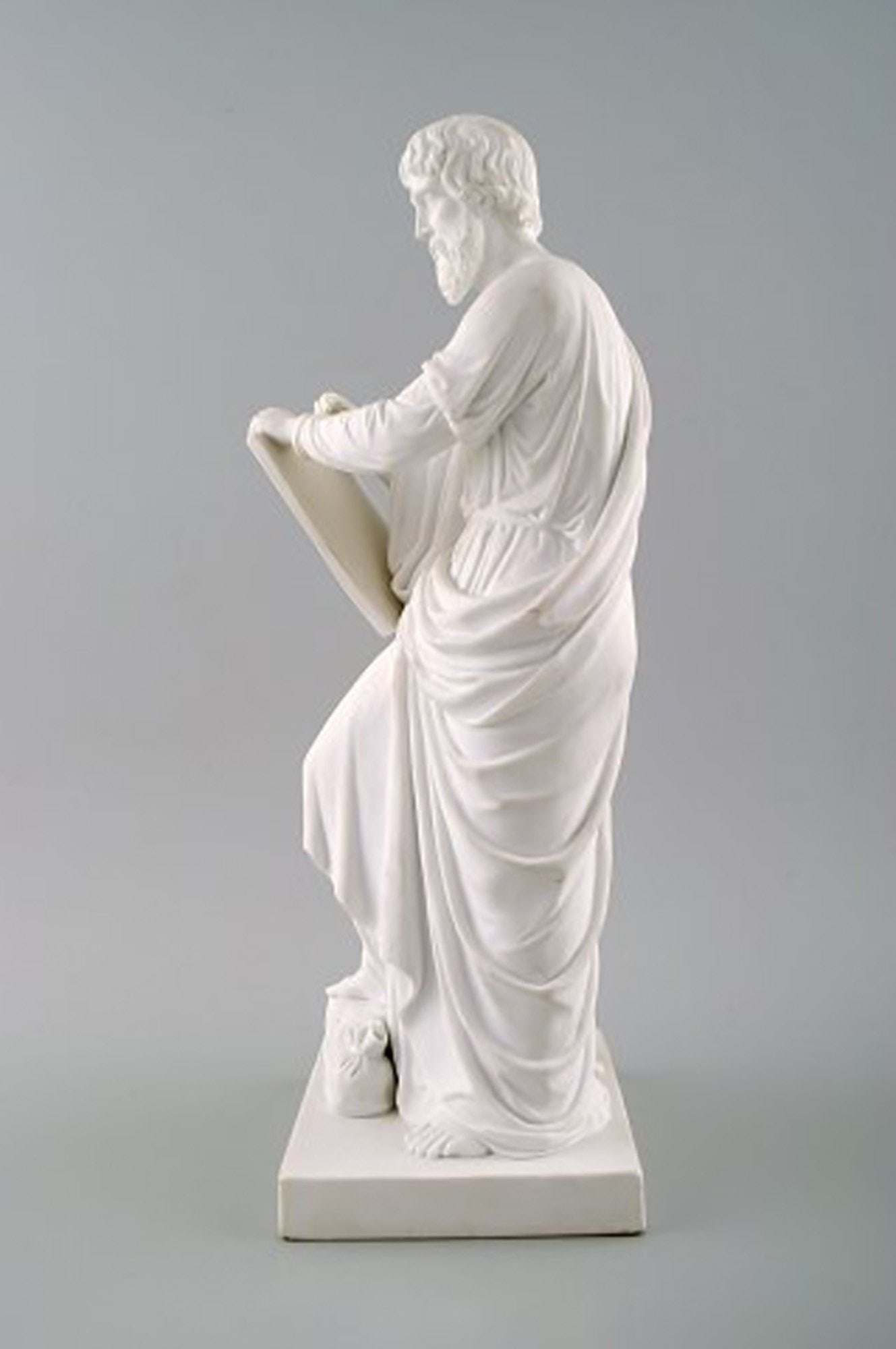 Antique b & g / Bing & Grondahl after Thorvaldsen, biscuit figure of Apostle, rare model. - 2
