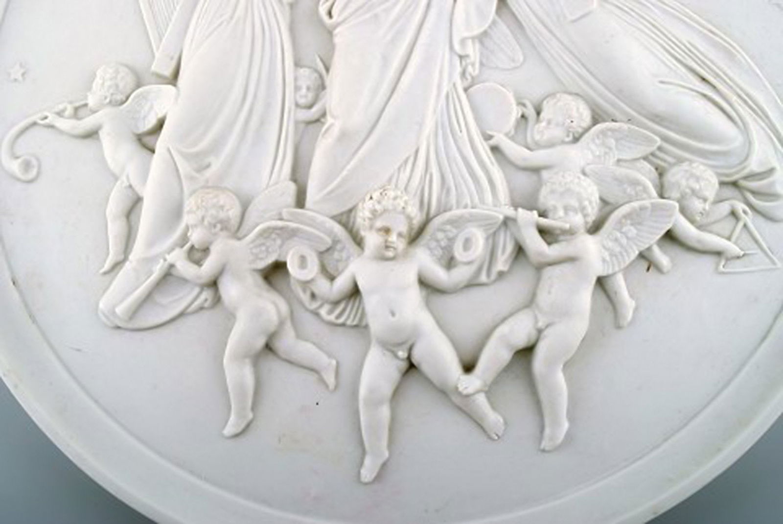 Antique B&G (Bing & Grondahl) Bisque Plate after Thorvaldsen. - 3