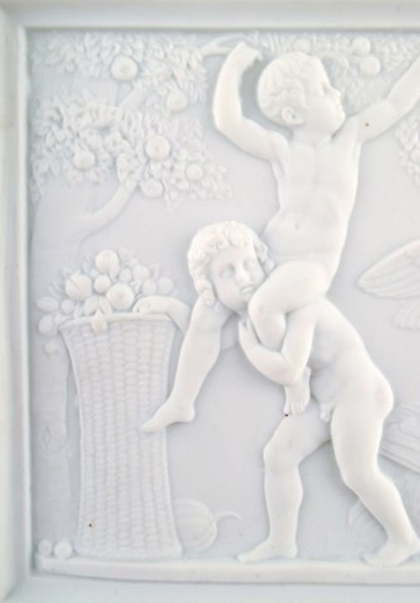 Royal Copenhagen after Thorvaldsen. Rare biscuit plaque. Boys stealing fruit. 1870's. - 2