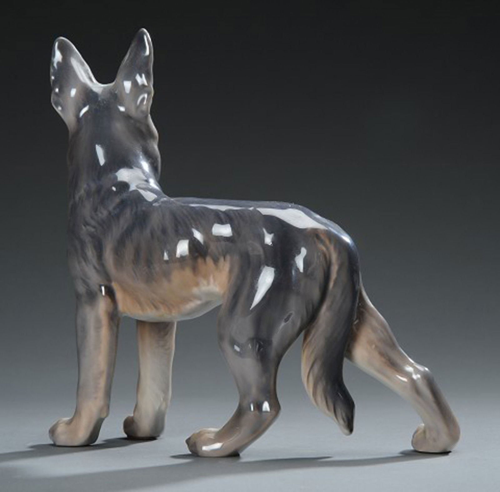 Dahl Jensen porcelain figurine in the form of a German shepherd, Number 1087. - 3