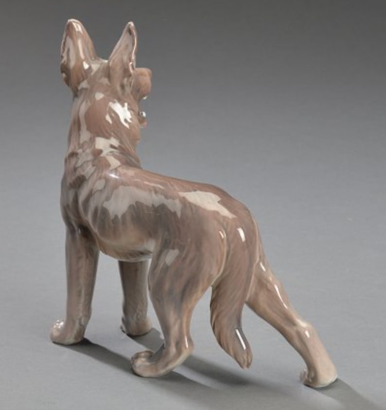 Dahl Jensen porcelain figurine in the form of a German shepherd, No. 1087. - 3