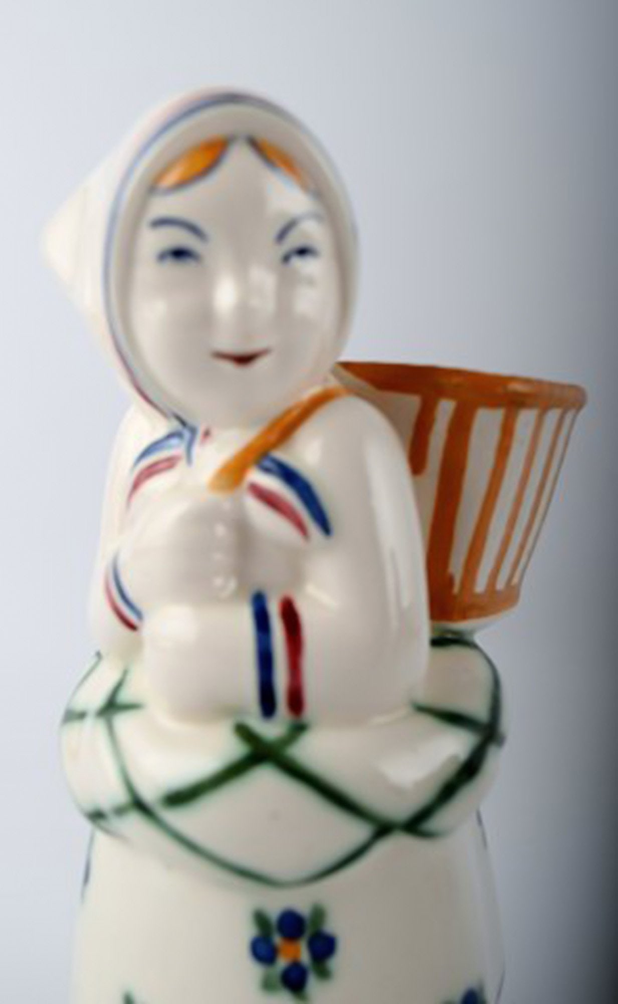 Aluminia child figure. - 3