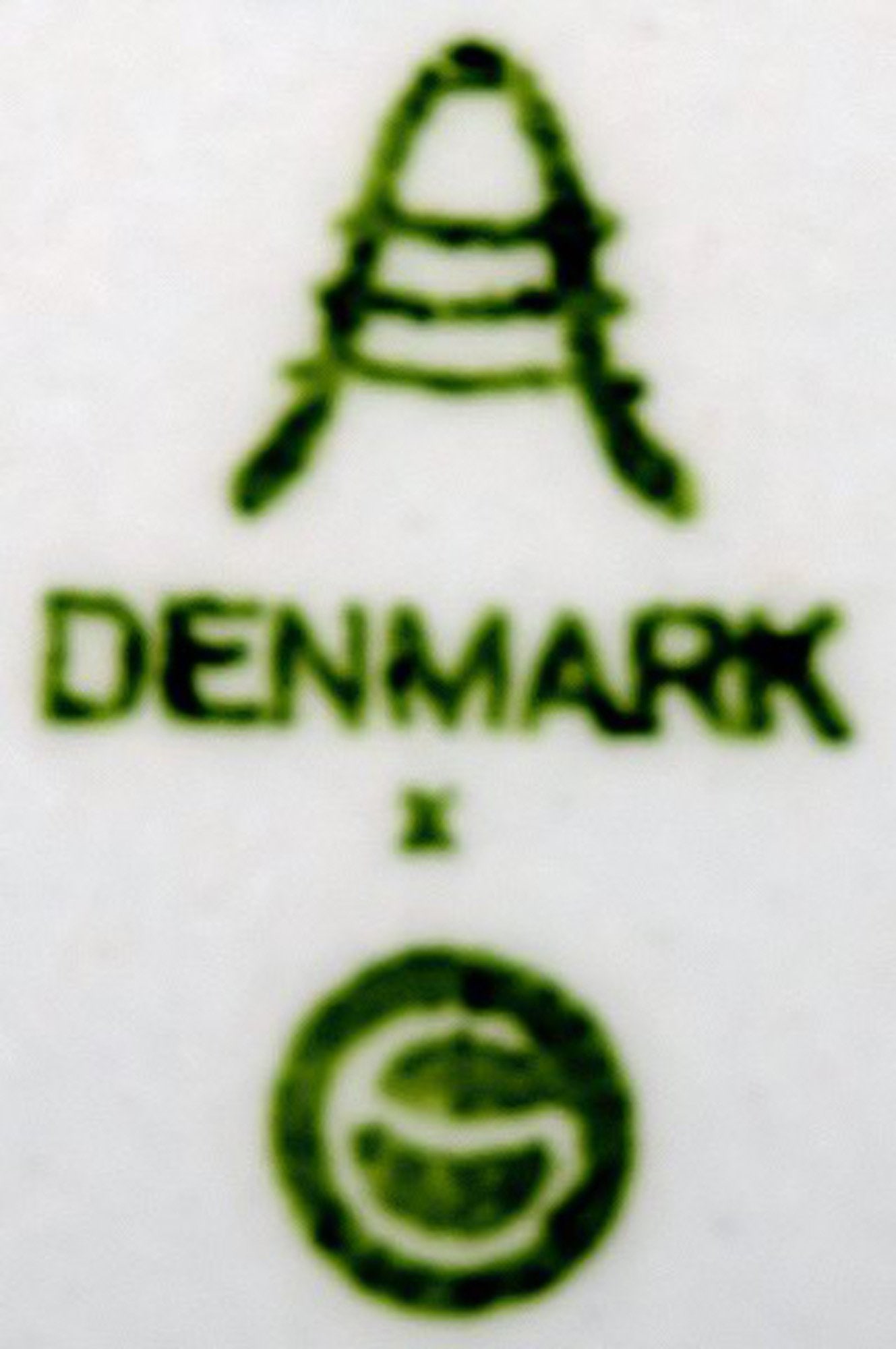 Covered Bowl / Tureen / bowl with lid. Aluminia/Royal Copenhagen blue line, earthenware. - 4