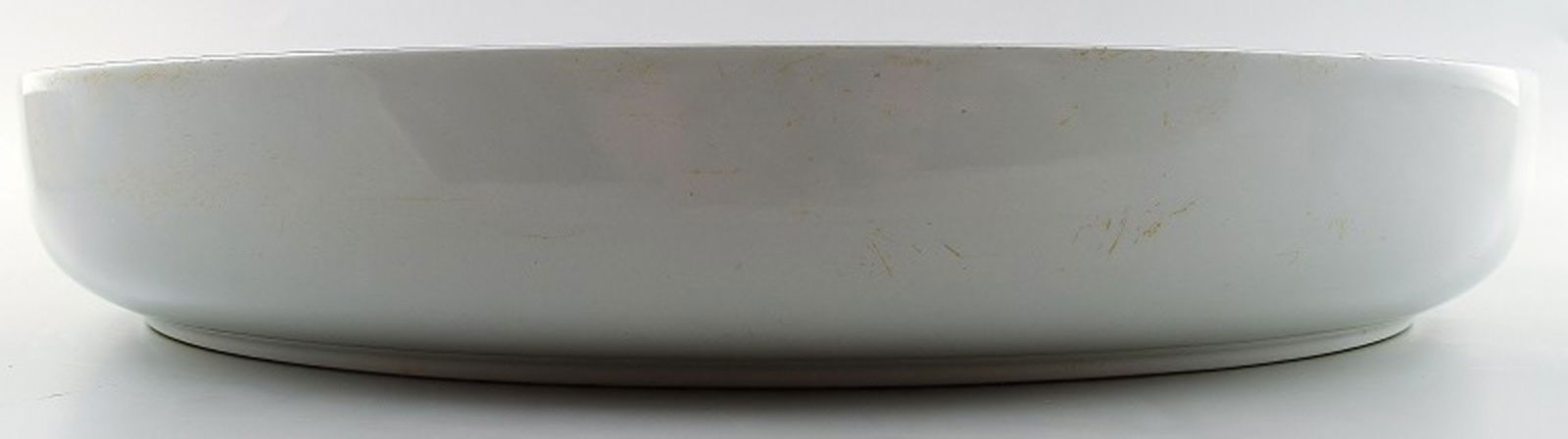 Large serving platter. Aluminia/Royal Copenhagen blue line, earthenware.: Title: Large serving platter. Aluminia/Royal Copenhagen blue line, earthenware. Description: Large serving platter. Aluminia/Royal Copenhagen blue line, earthenware. Blue Line was designed by Grethe