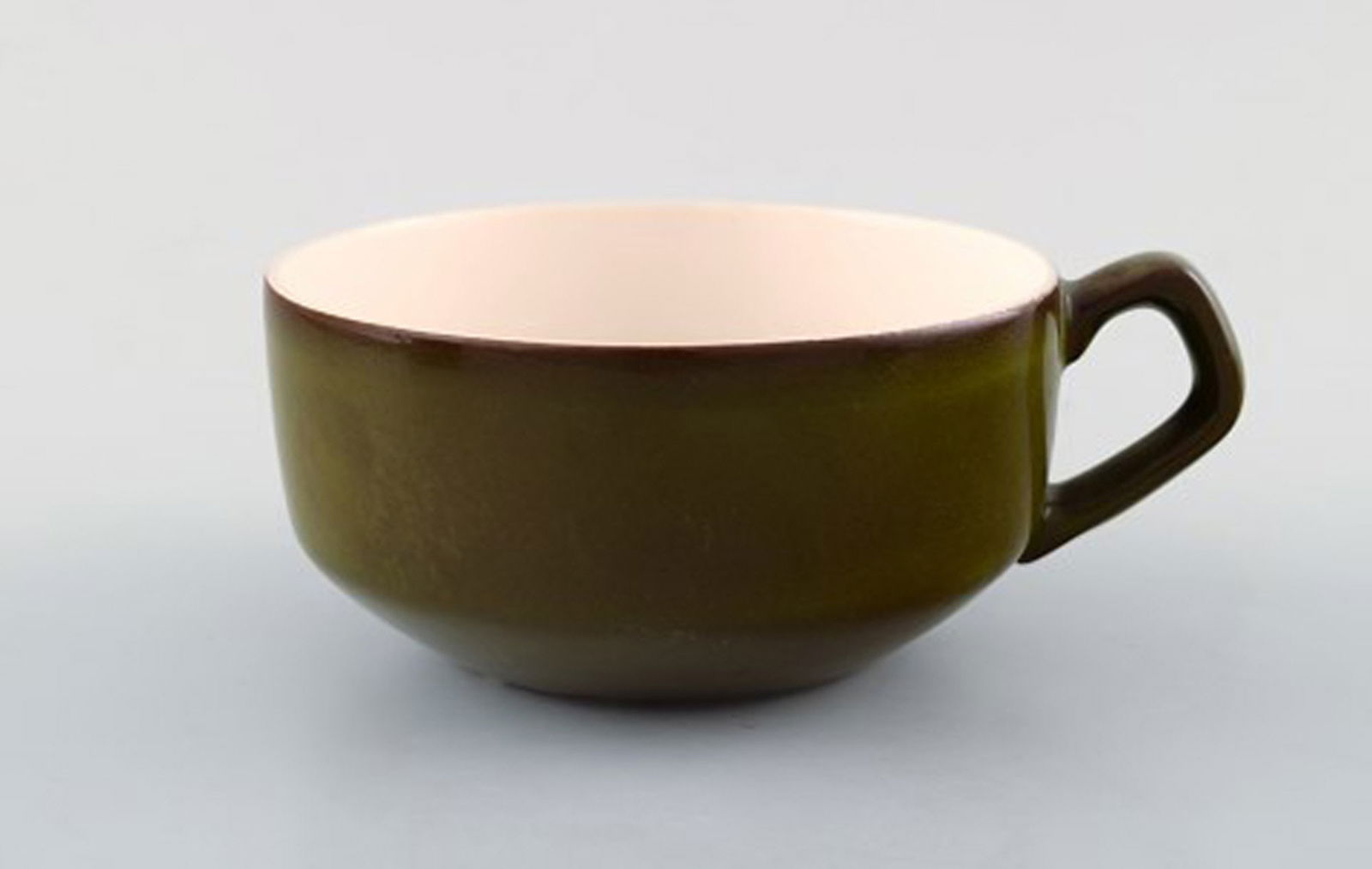 Timiana dinner service from Aluminia in faience. Consisting of 4 tea cups with saucers, sugar bowl - 3