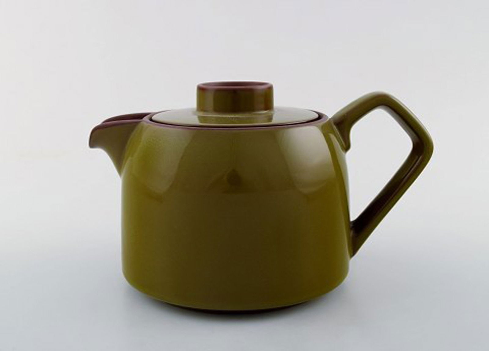 Timiana dinner service from Aluminia in faience. Consisting of 4 tea cups with saucers and tea pot. - 5