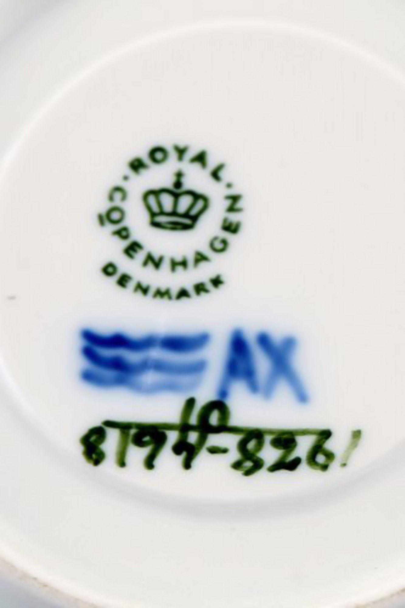 3 sets of Blue Flower, braided, Cup and saucer, Royal Copenhagen. Number 10/8261. - 4