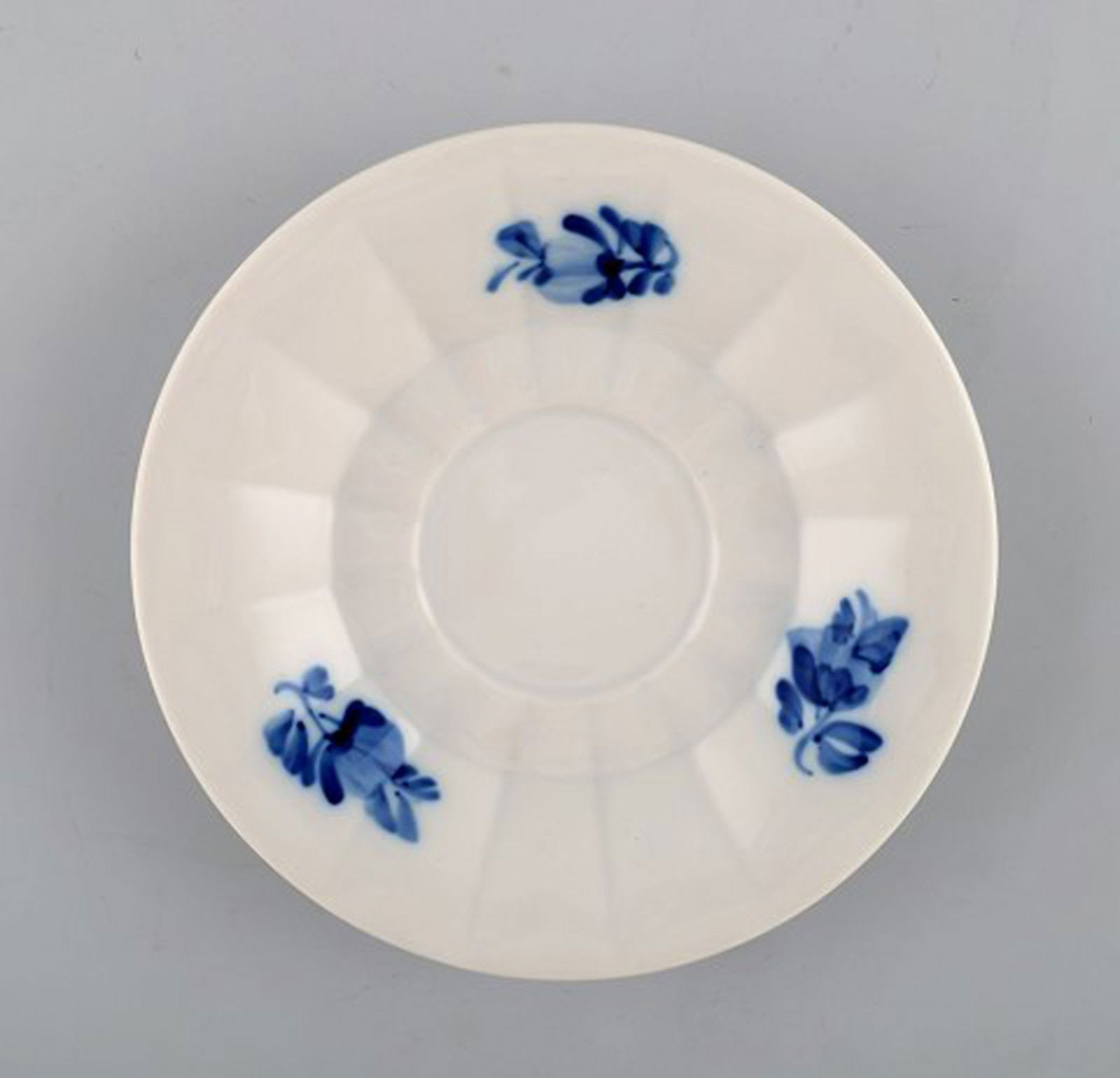 Royal Copenhagen blue flower angular coffee cup and saucer no. 8608. - 3