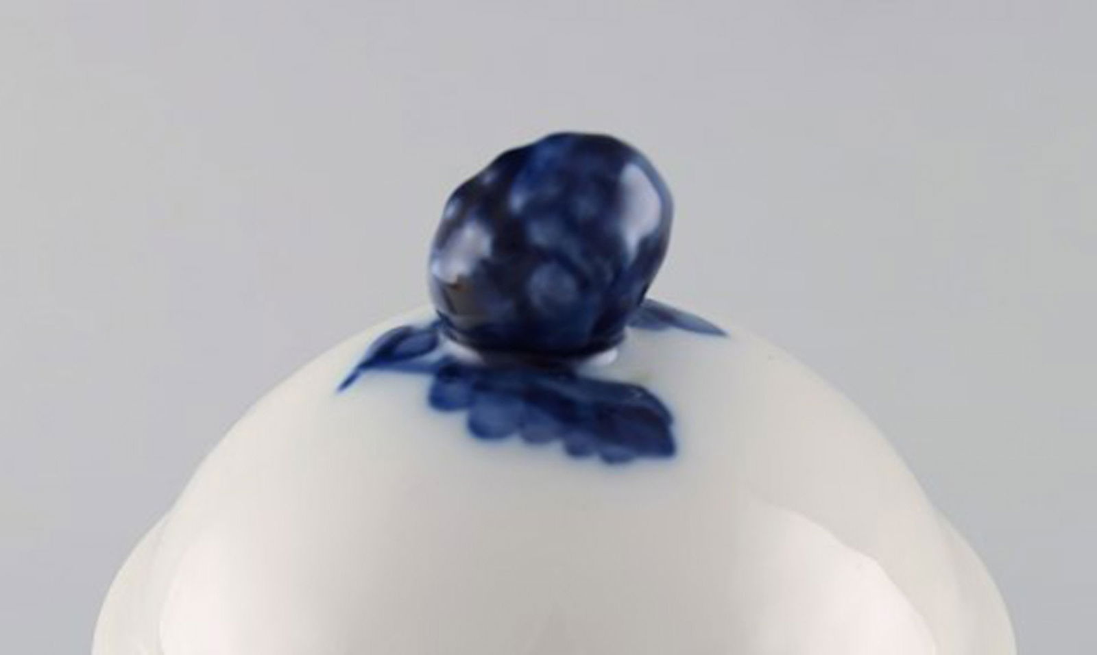 Royal Copenhagen Blue Flower Braided 10/8034 coffee pot. - 4