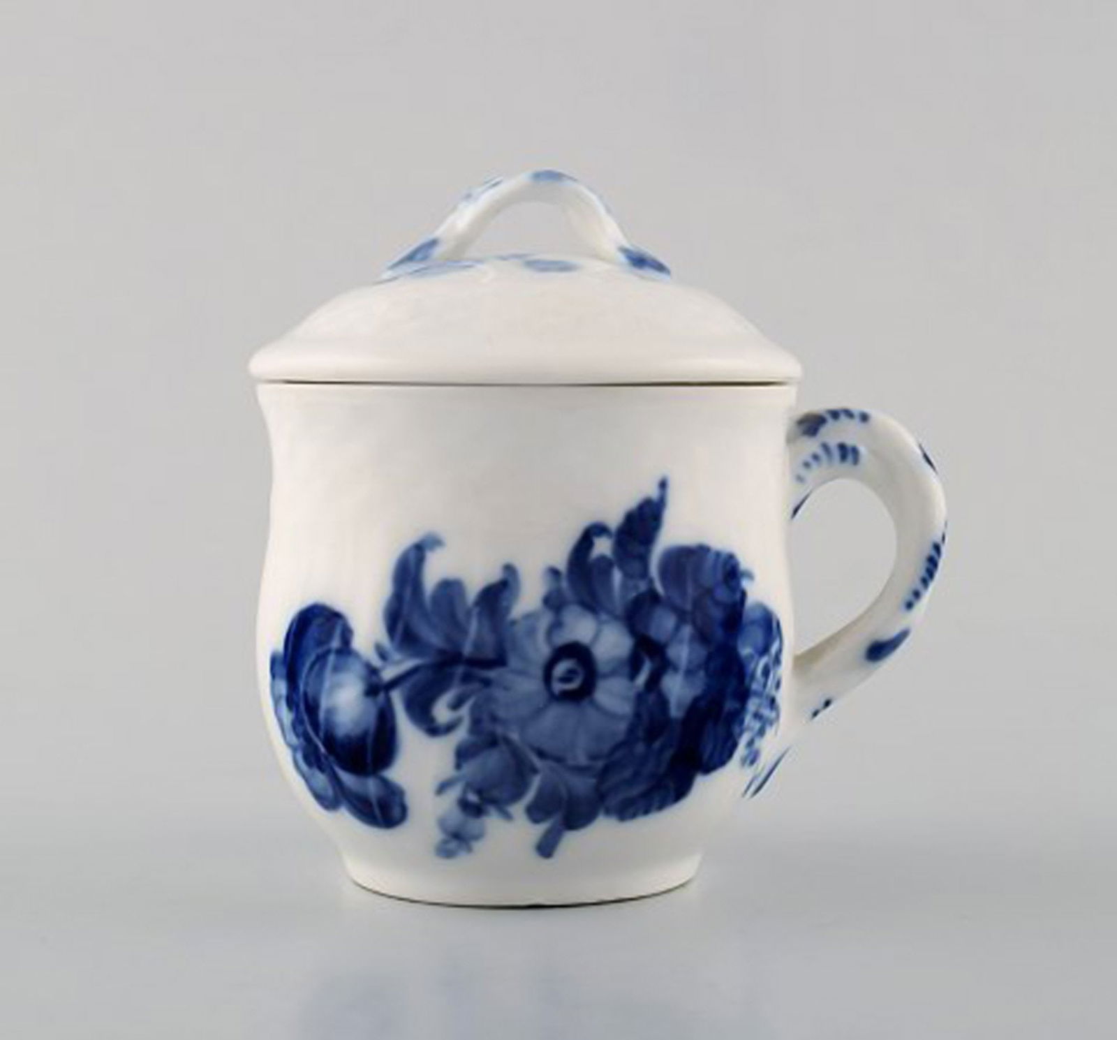 Royal Copenhagen Blue Flower braided, set of 4 cream cups. - 2