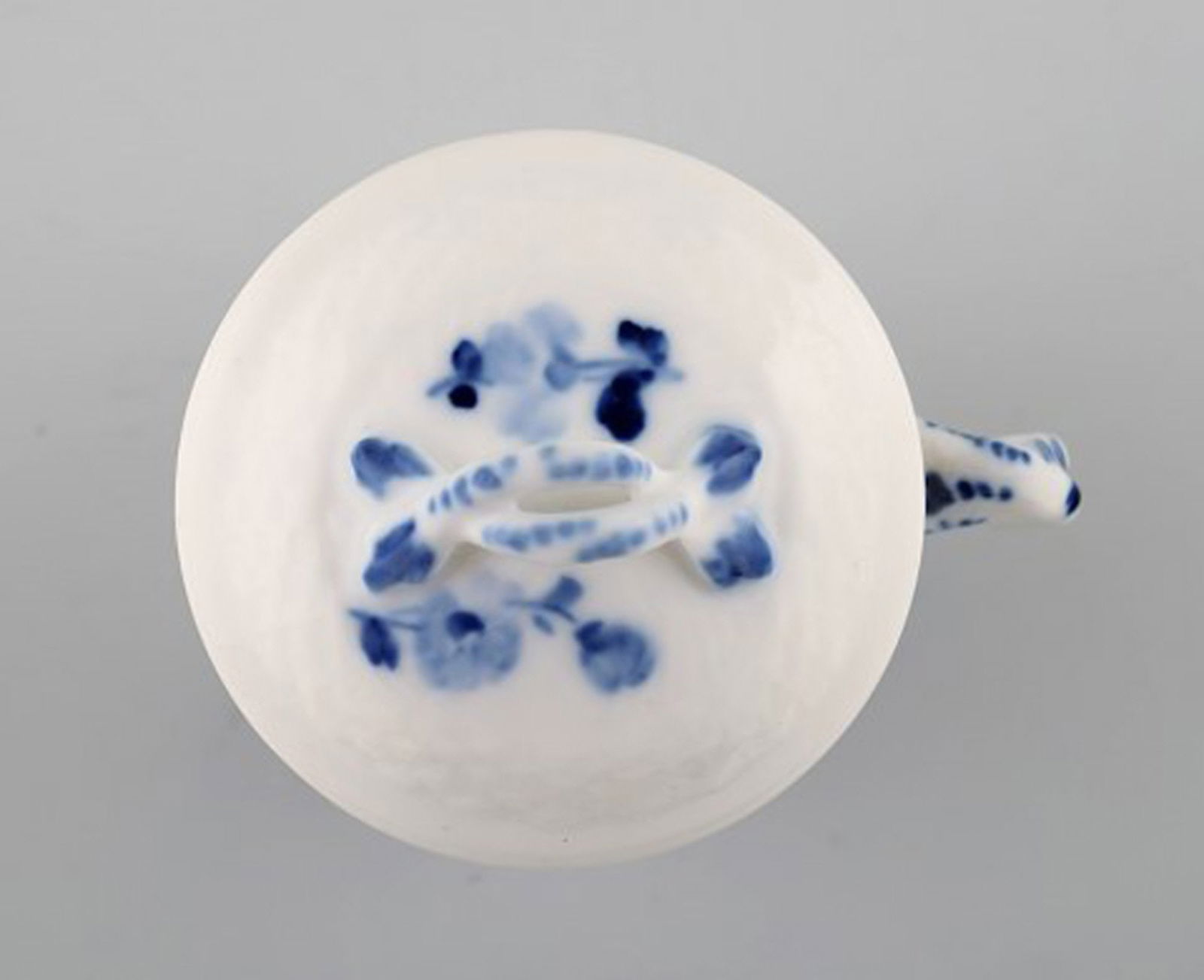 Royal Copenhagen Blue Flower braided, set of 4 cream cups. - 4