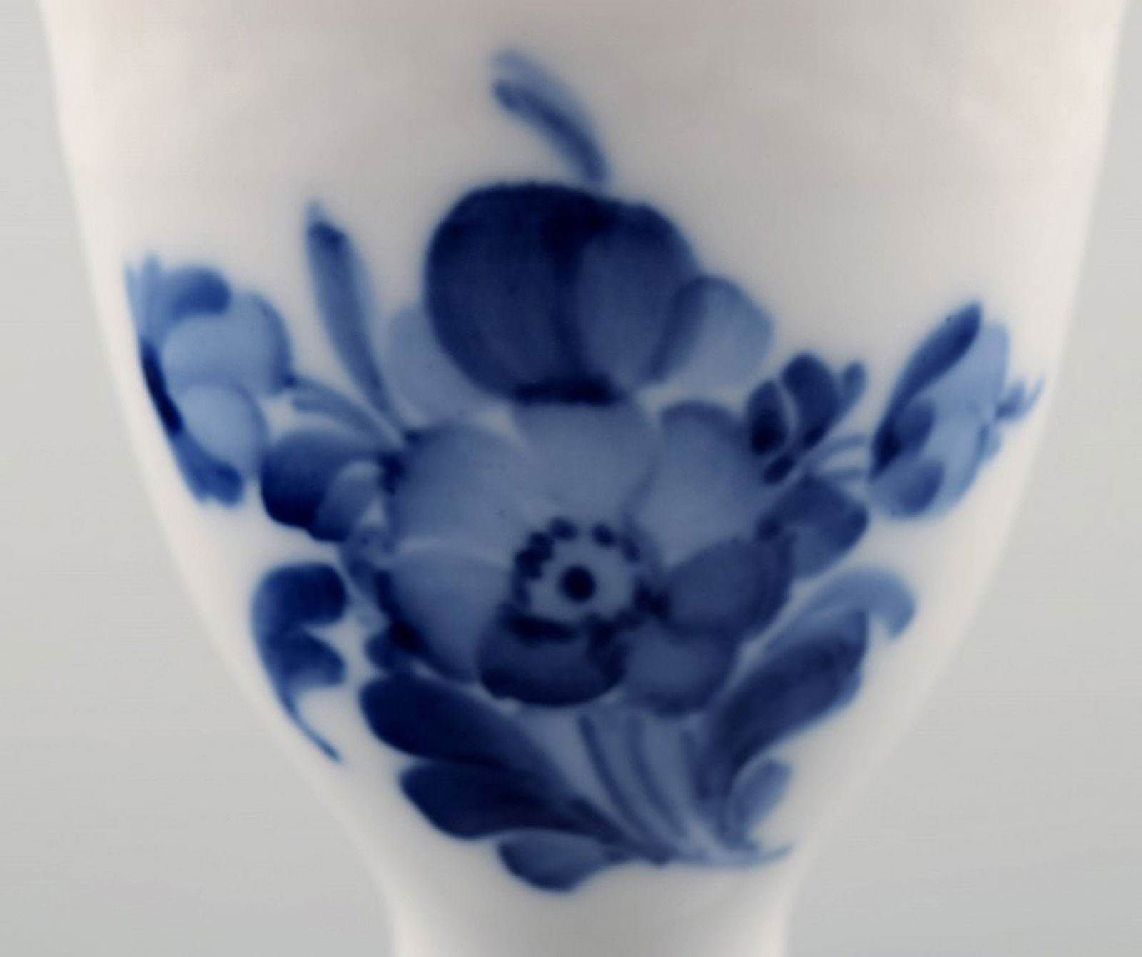 Blue flower braided egg cup from Royal Copenhagen. - 3
