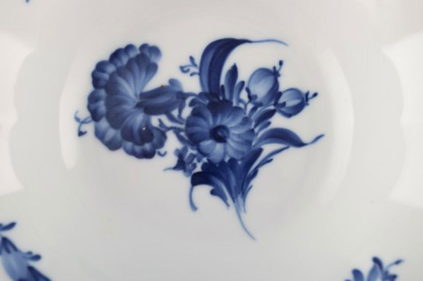 Royal Copenhagen. Blue flower angular bowl/compote. Decoration number 10/8537. - 4
