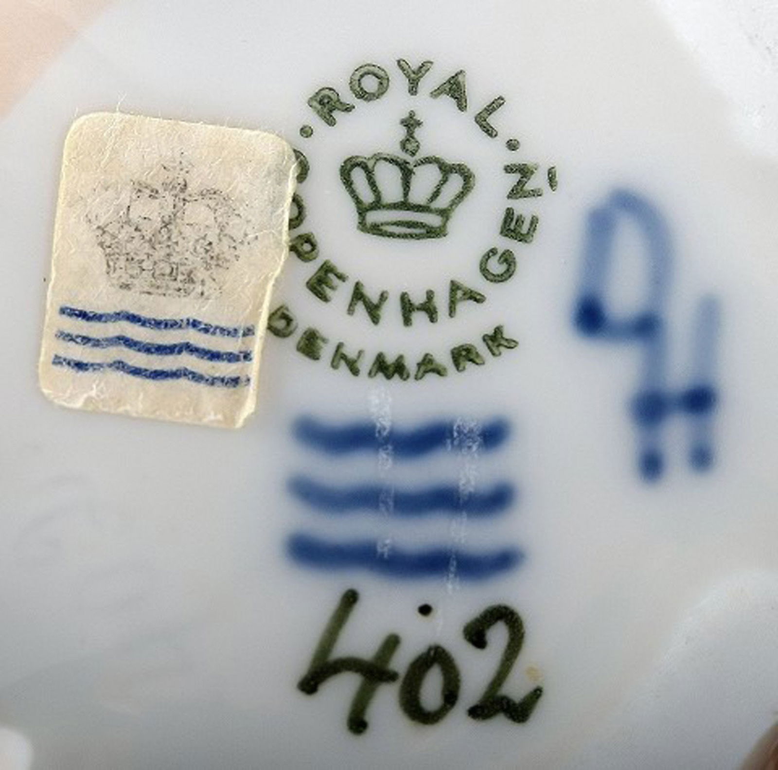 Royal Copenhagen Porcelain, birds, lovebirds, designed by Th.Madsen. - 5