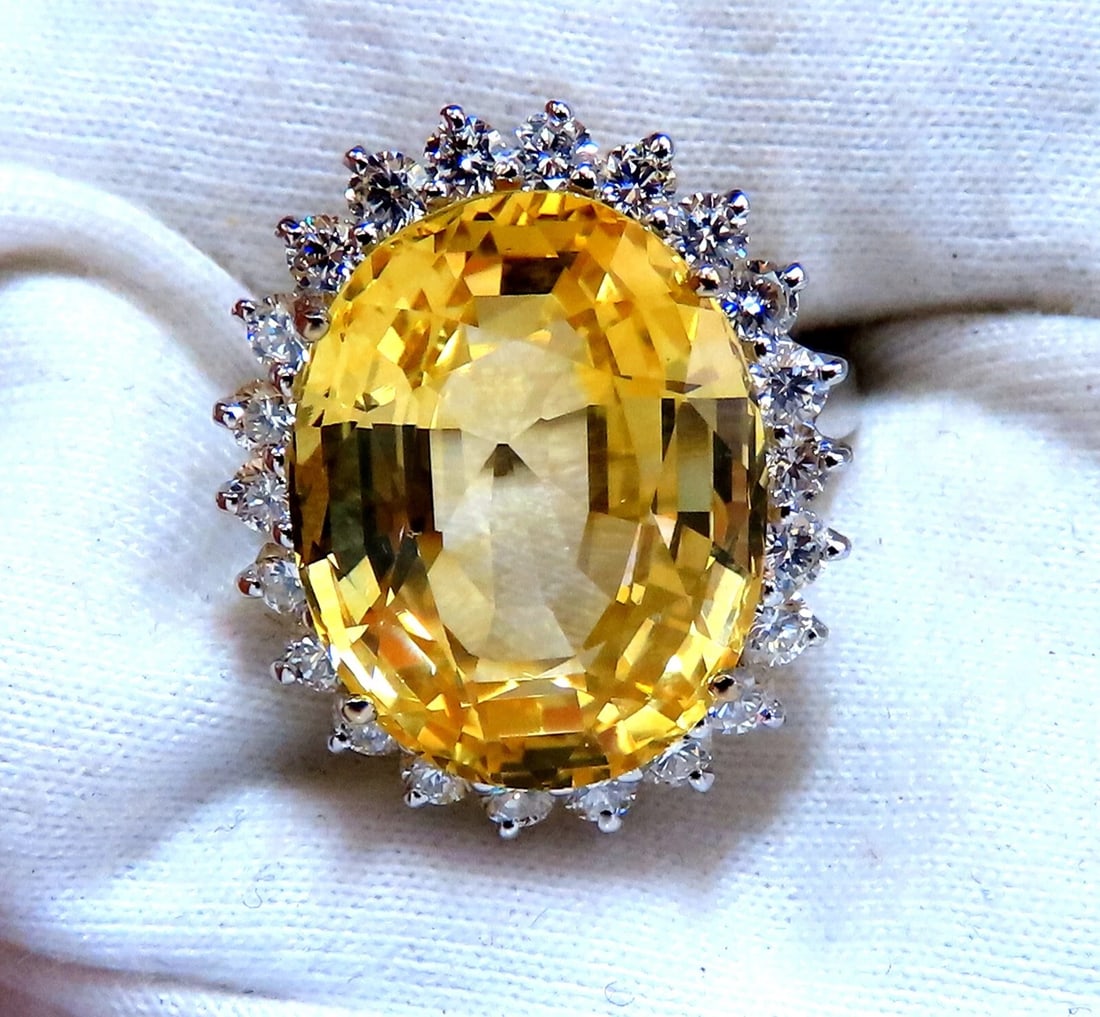 20.17ct GIA Certified Natural No Heat Yellow Sapphire diamonds ring 18kt - 3
