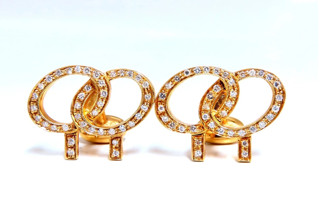 1.10ct doubletree diamond cufflinks 14kt memorabilia**: Title: 1.10ct doubletree diamond cufflinks 14kt memorabilia** Description: Doubletree employee cufflinks 25 x 18mm diameter top 1.10 carat natural round diamonds. H-color vs2 clarity 14kt yellow gold