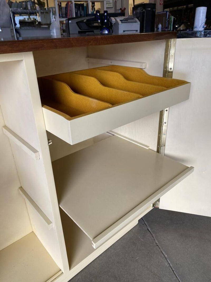 Paul Frankl Dining Table & Buffet Cabinet by Johnson Furniture - 16