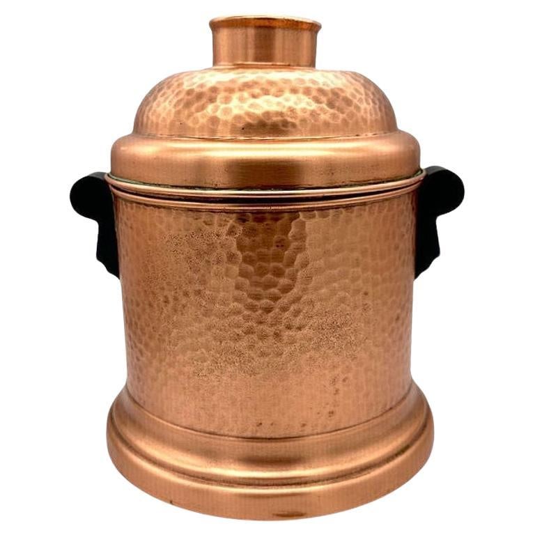 Hammered Copper Tin Lined Humidor w/ Bakelite Handles by Revere: Title: Hammered Copper Tin Lined Humidor w/ Bakelite Handles by Revere Description: Art Deco era humidor features a hand-hammered copper exterior, giving it a distinctive appearance with a textured