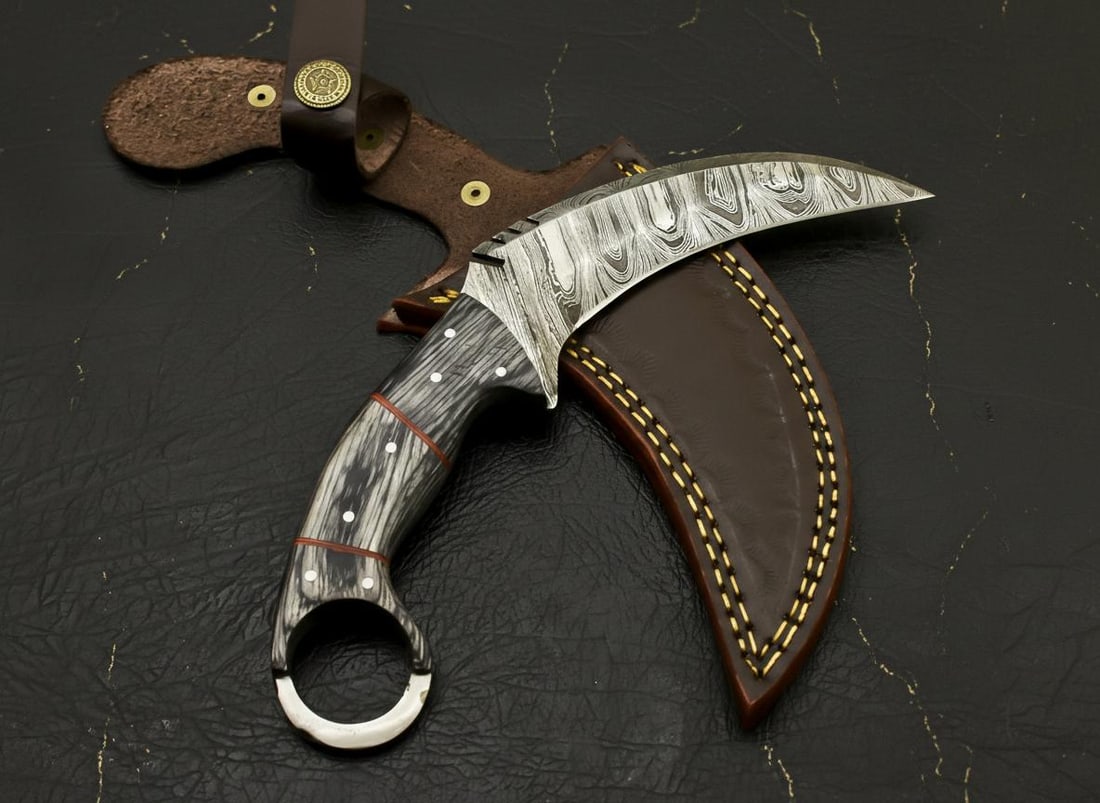 Handcrafted Damascus Karambit Hunting Knife, Full Tang Blade with Rosewood Pakka Wood Handle - 2