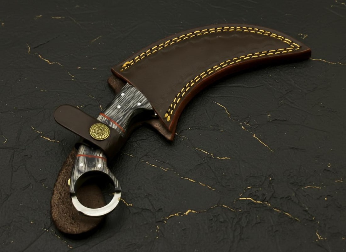 Handcrafted Damascus Karambit Hunting Knife, Full Tang Blade with Rosewood Pakka Wood Handle - 5