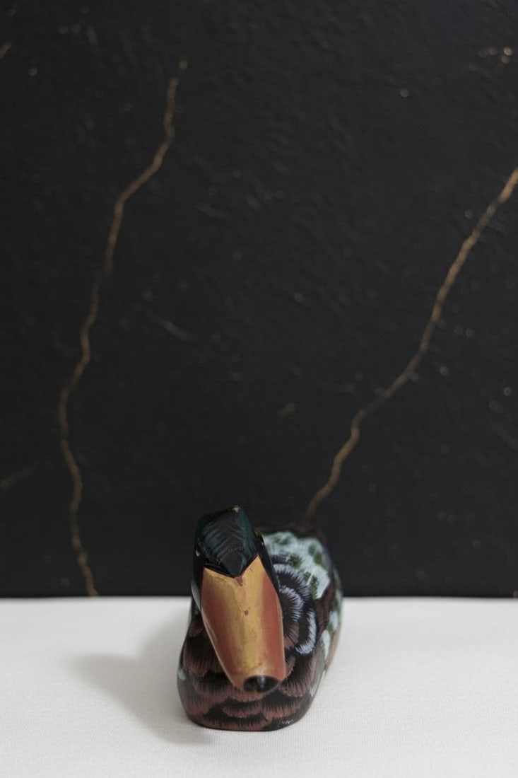 Vintage 6" Carved Duck Hand Painted Figurine High Detail Hunting Cabin Decor - 2