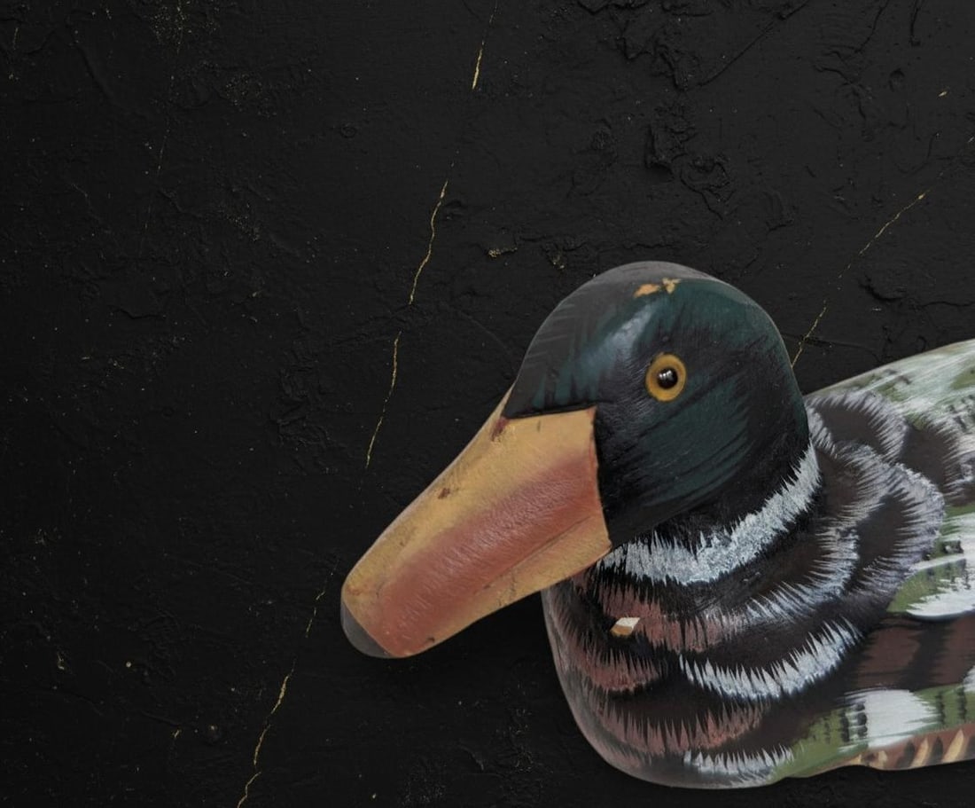 Vintage 6" Carved Duck Hand Painted Figurine High Detail Hunting Cabin Decor - 3