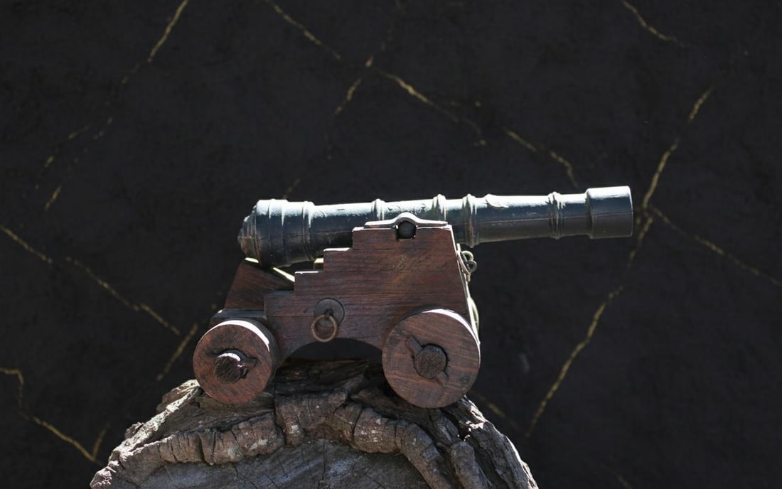 Decorative English Naval Cannon Model, XVI and XVII Century Replica Made in Mexico - 16