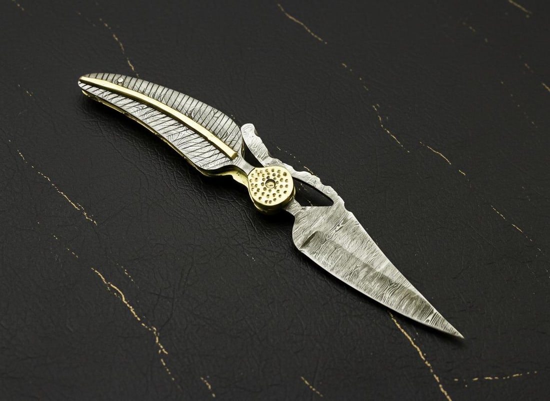 Handmade Damascus Steel Folding Knife with Liner Lock, Custom Pocket Hunting Blade - 5