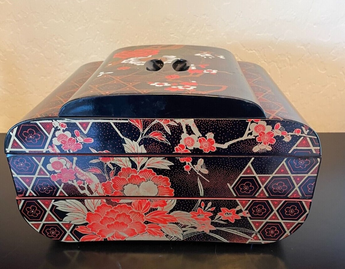 Vintage Japanese 3 Tier Lacquer Bento Box Yamanaka Ware Floral Jewelry Storage - 2