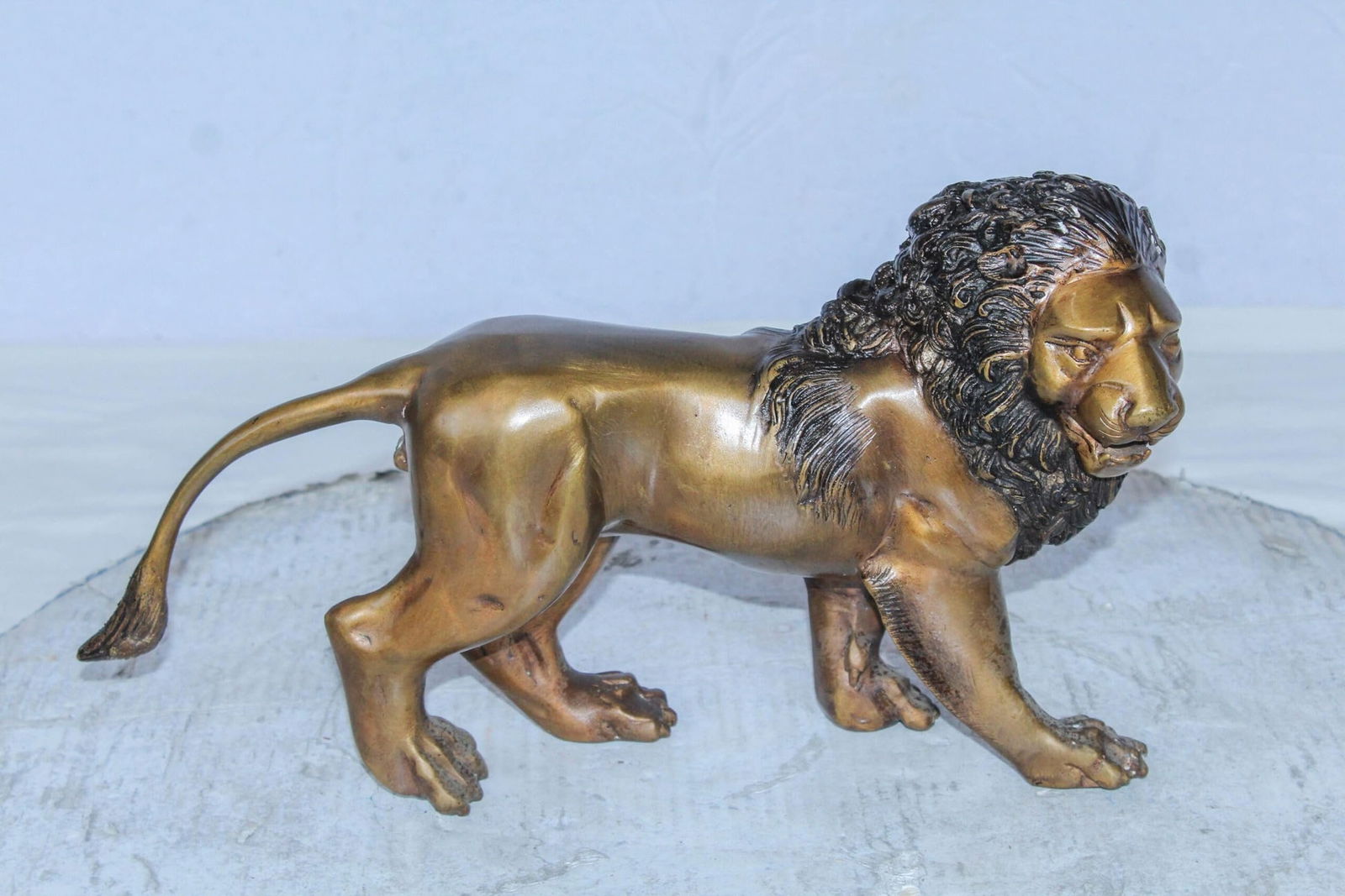 Small Bronze Lion Sculpture Walking Pose Animal Art 15" x 5" x 8"H - 6
