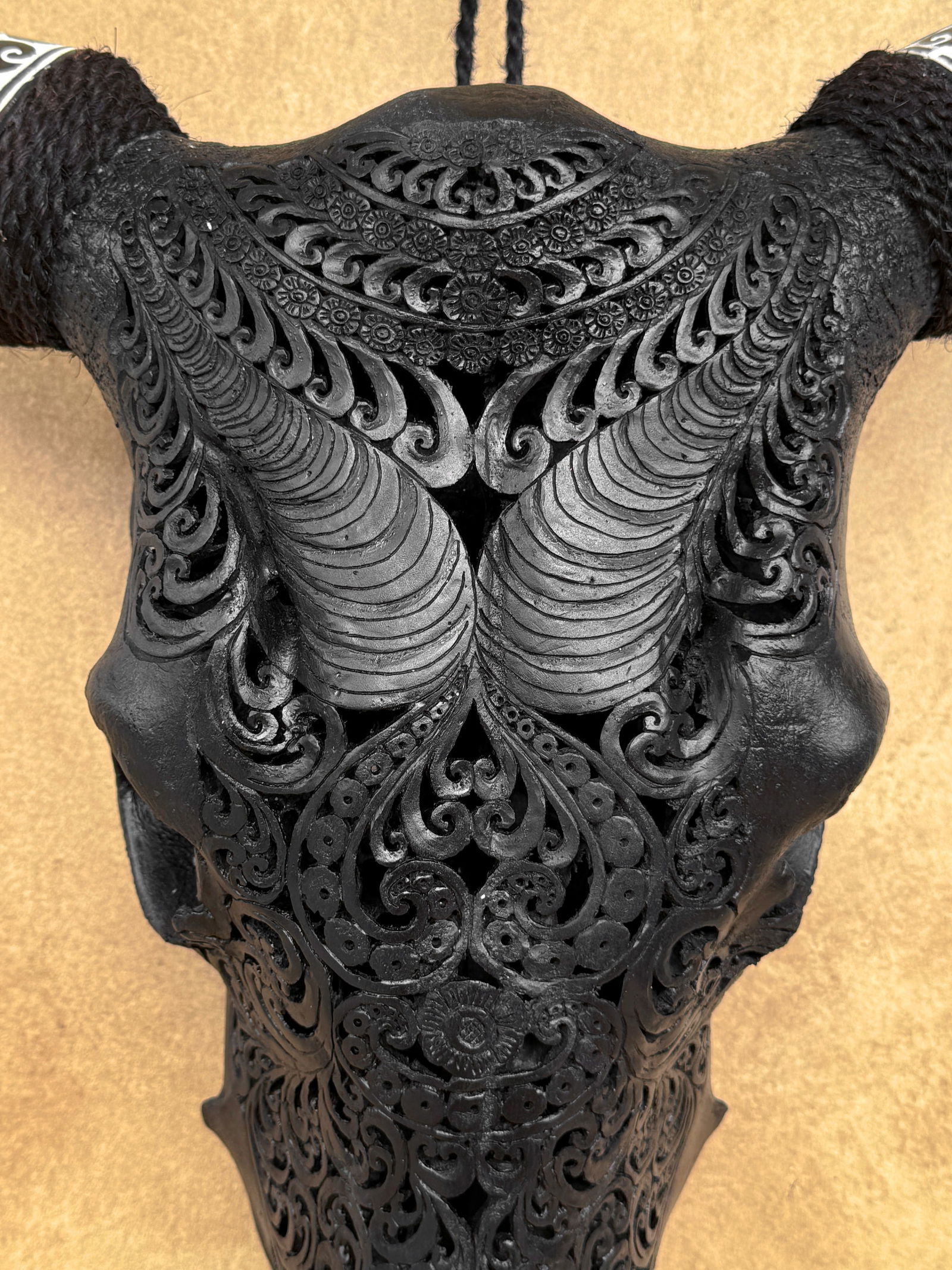 Black cow skull with bohemian carved horns - Badong motif - 3